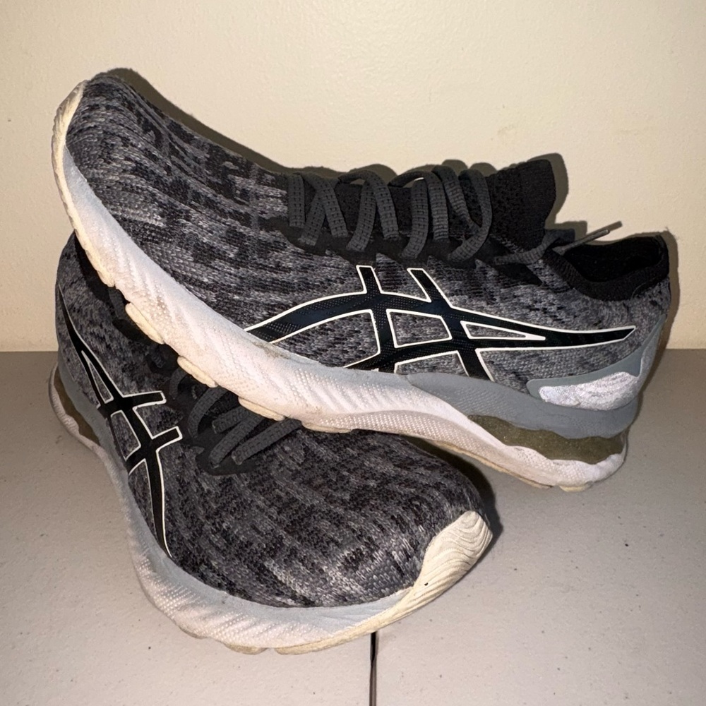 Asics Womens Gel Nimbus 23 1012A880 Gray Running Shoes Sneakers Size 10‎